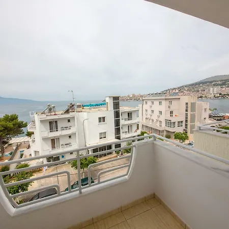 Alina Hotel