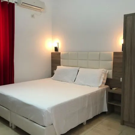 Hotel Alina Sarandë